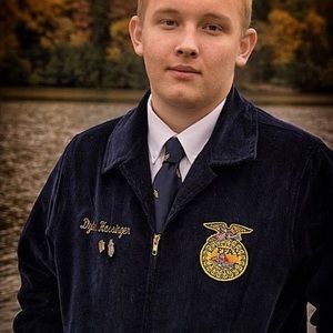 Meet your Posher, Dylan